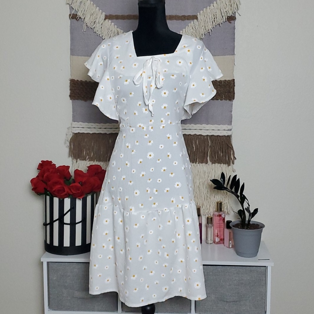 Daisy dress